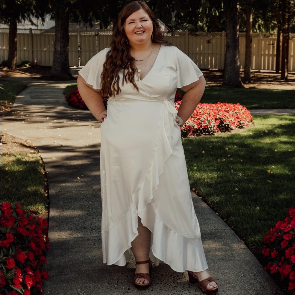 Size 22W, David’s Bridal White Dress, worn once